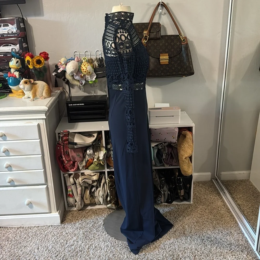 NWT Sexy Blue Lace Flared Jumpsuit - Picture 4 of 7